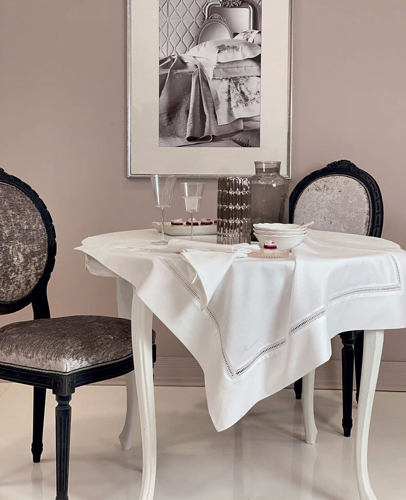 BLUMARINE ДОКТОРСКАЯ СКАТЕРТЬ