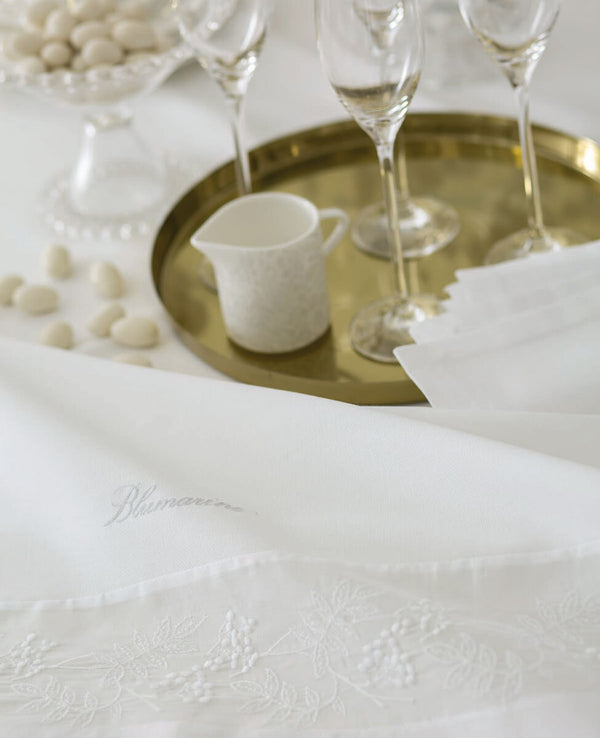 Nappe de cérémonie <tc>Blumarine</tc>