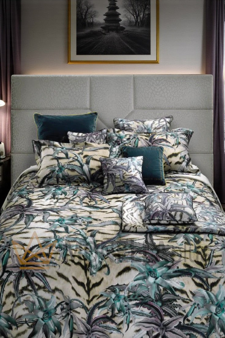 Kostkované květiny Tigresse Roberto Cavalli