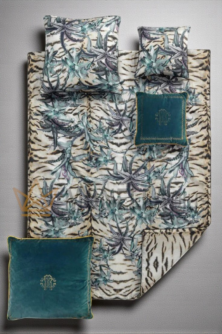 Kostkované květiny Tigresse Roberto Cavalli