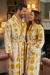 رداء حمام بغطاء رأس فقاعات ذهبية كارارا