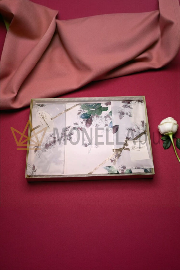 이불커버가 있는 더블침구세트 Labuan Blumarine 85348