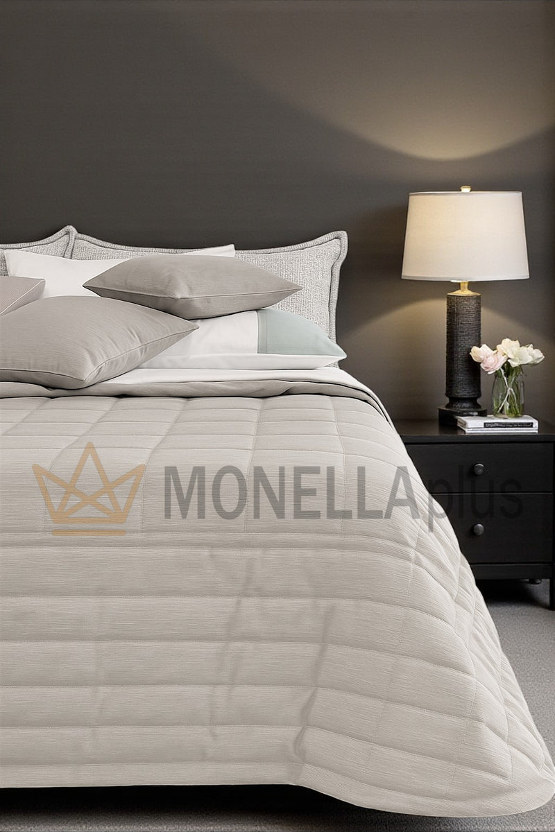 Prošívaný přehoz Odeon manželský Svad Dondi