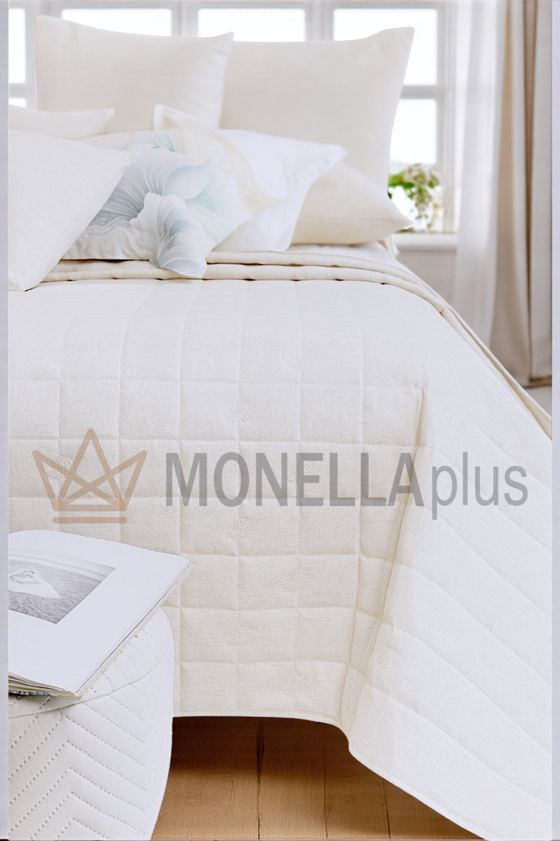 Κουβερλί Κυριακή διπλό Blumarine