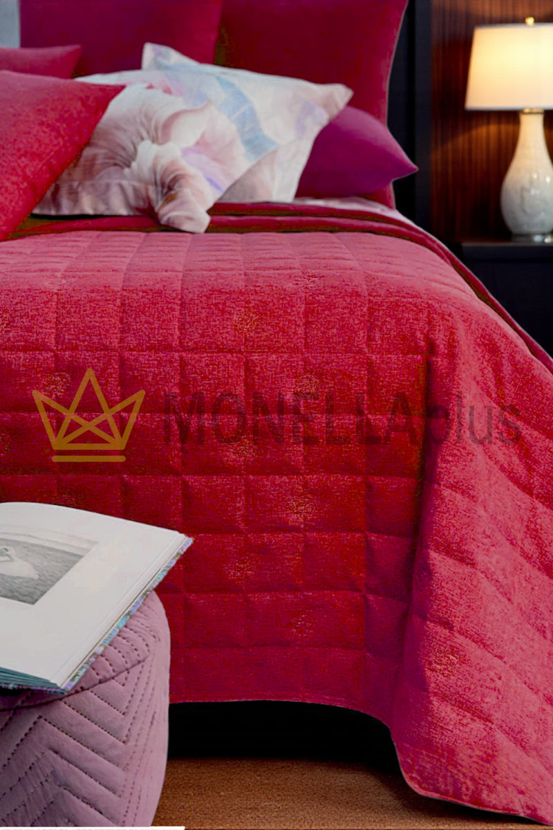 Κουβερλί Κυριακή διπλό Blumarine