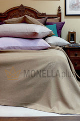 Jednobarevný přehoz na postel Sunday pro manželskou postel Blumarine