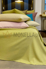 Jednobarevný přehoz na postel Sunday pro manželskou postel Blumarine