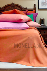 Jednobarevný přehoz na postel Sunday pro manželskou postel Blumarine