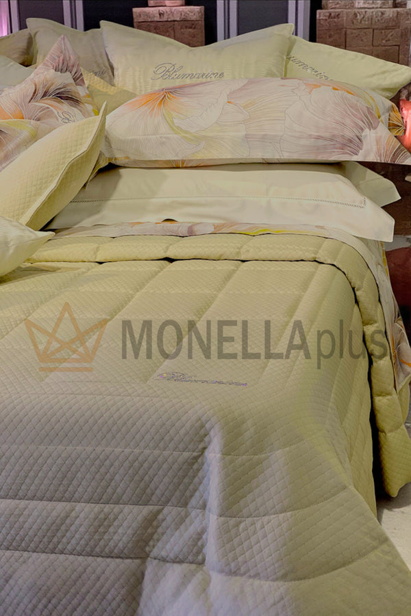 Copriletto trapuntato Primizia matrimoniale Blumarine