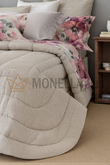 Стеганое покрывало на двуспальную кровать Colette Blumarine