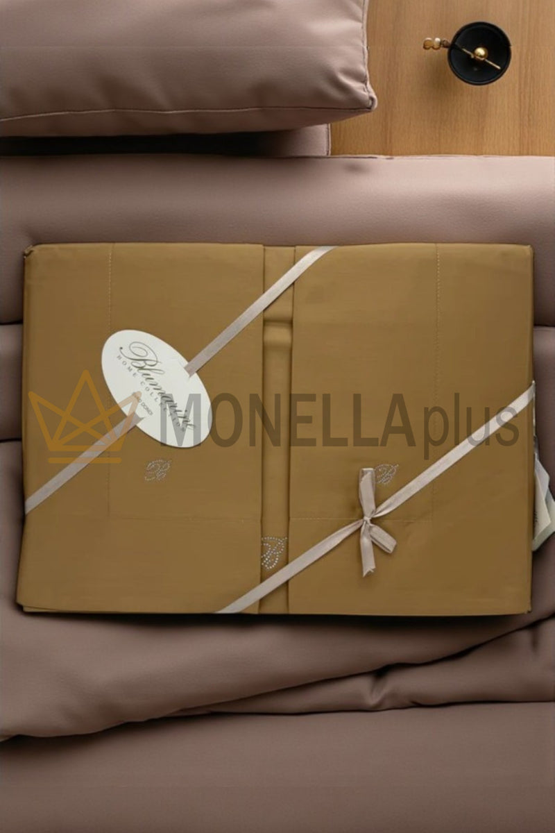 Capa de Edredão Lory Casal Blumarine