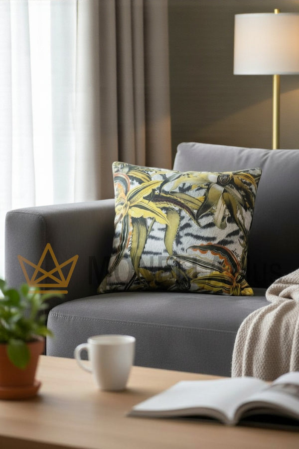 Poduszka dekoracyjna FLOWERS TIGRESSE 40x40 jedwab Roberto Cavalli