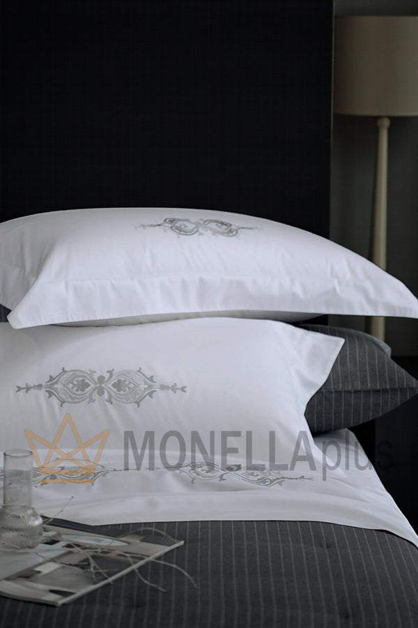 Komplettes Brando Bettwäsche-Set Doppelbett Svad Dondi