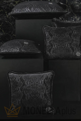 Almofada decorativa Python lisa em veludo COM LOGO CRYSTAL philipp plein