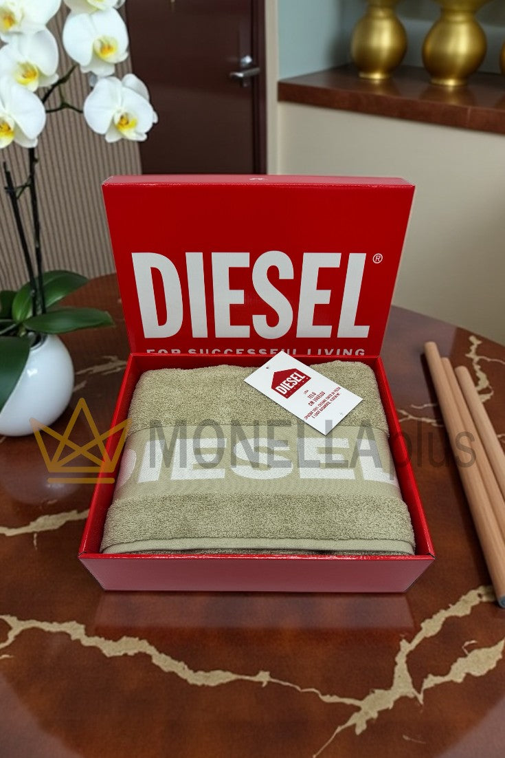 Ręcznik kąpielowy Sport Logo Diesel