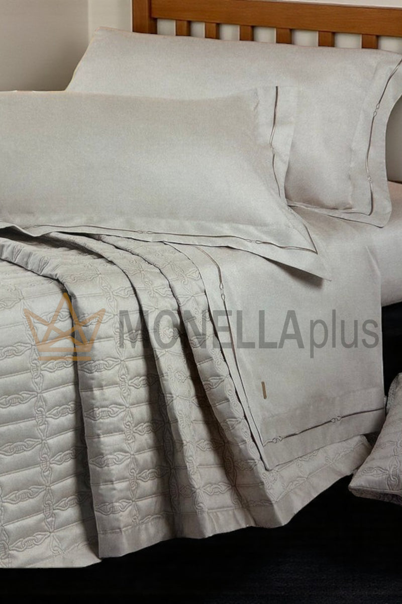 Quilt Prestige 270x270 Embroidered Borbonese