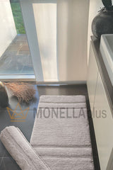 Touch Svad Dondi bath mat