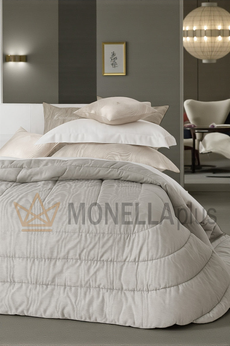 Blumarine aesthetic double quilt