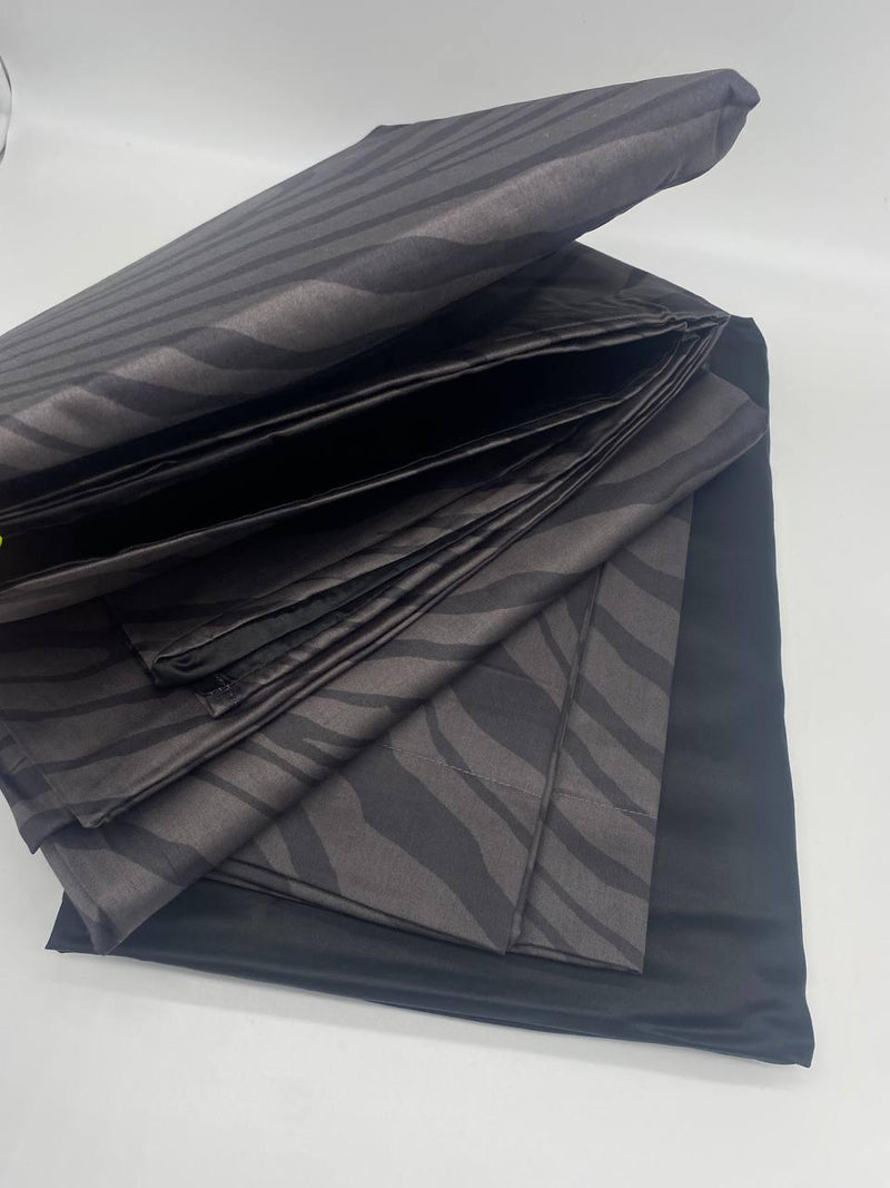 Macro Zebrage Çift Kişilik Nevresim Takımı Roberto Cavalli