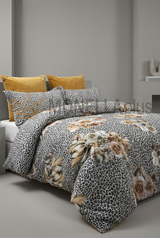 Покрывало Bouquet леопард Roberto Cavalli