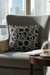 Polštář Chains jednobarevný z atlasového žakáru PHILIPP PLEIN