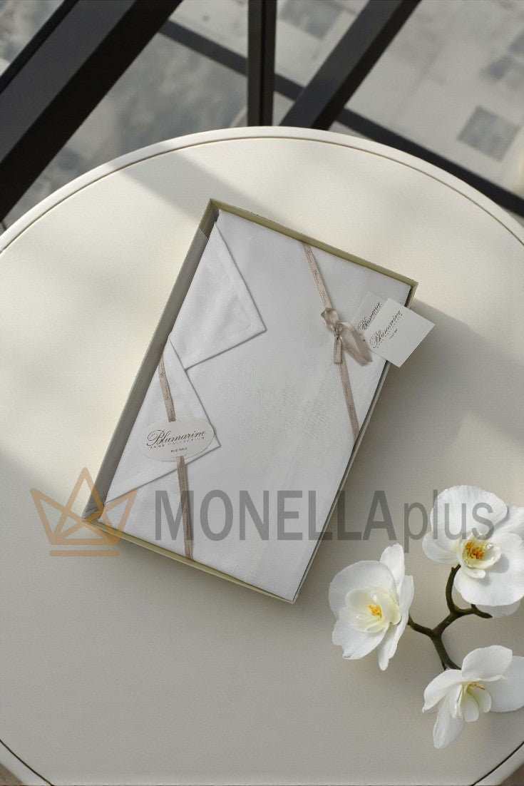 مفرش طاولة ليدي فياندرا 180x300 مع 12 منديل بلومارين