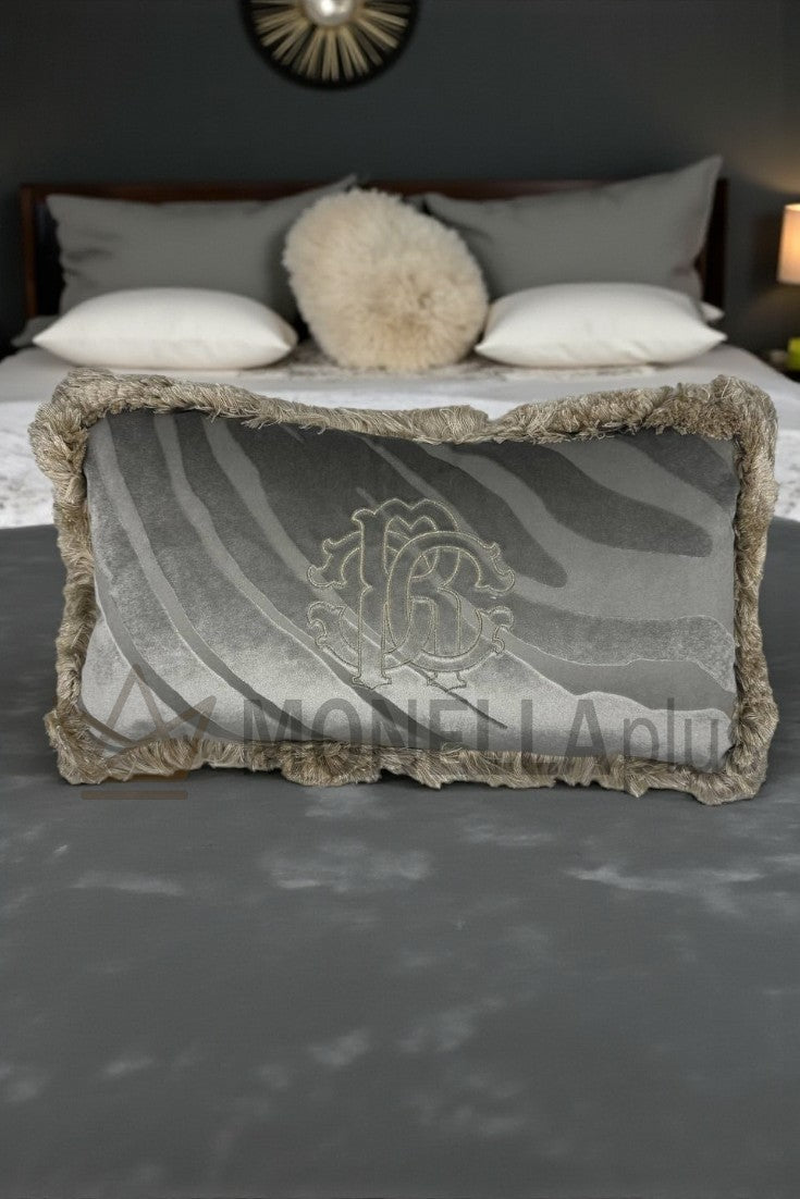 Cuscino macrozebrage monogram 30x50  veluto Silk Roberto Cavalli
