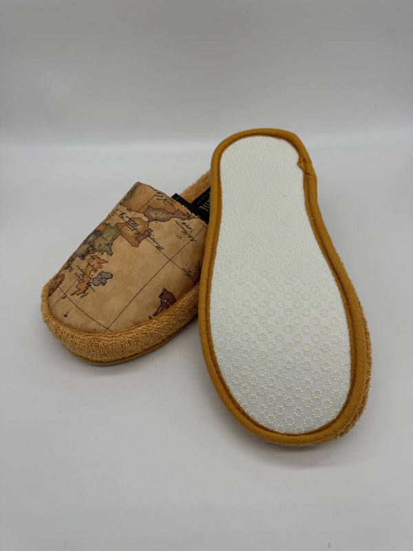 Geo Classic Slippersスリッパ
