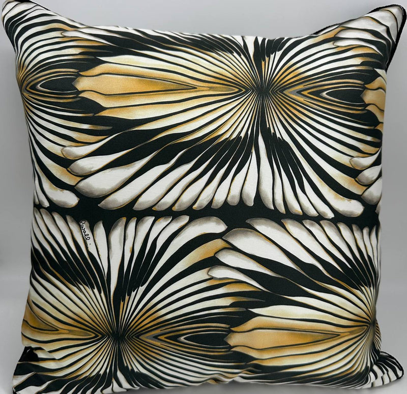 CUSCINO TIGRESSE SILK Roberto Cavalli