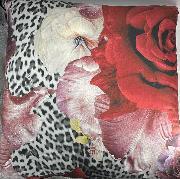Подушка мебельная Rose Leopard Roberto Cavalli 2007187
