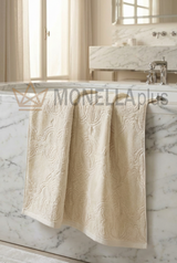 Гостевое полотенце с гербом Roberto Cavalli