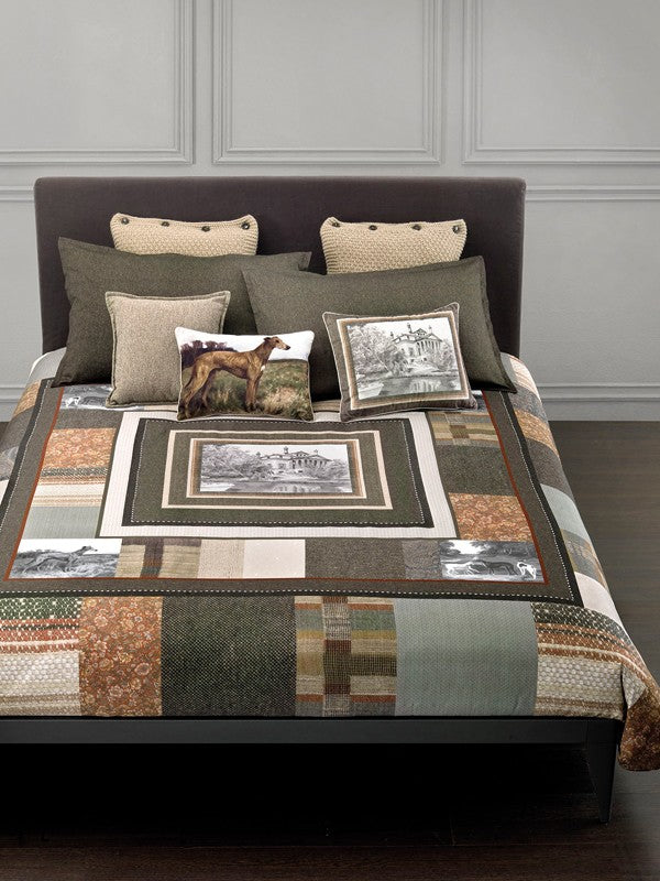 Une couverture Villa Trussardi 2010501