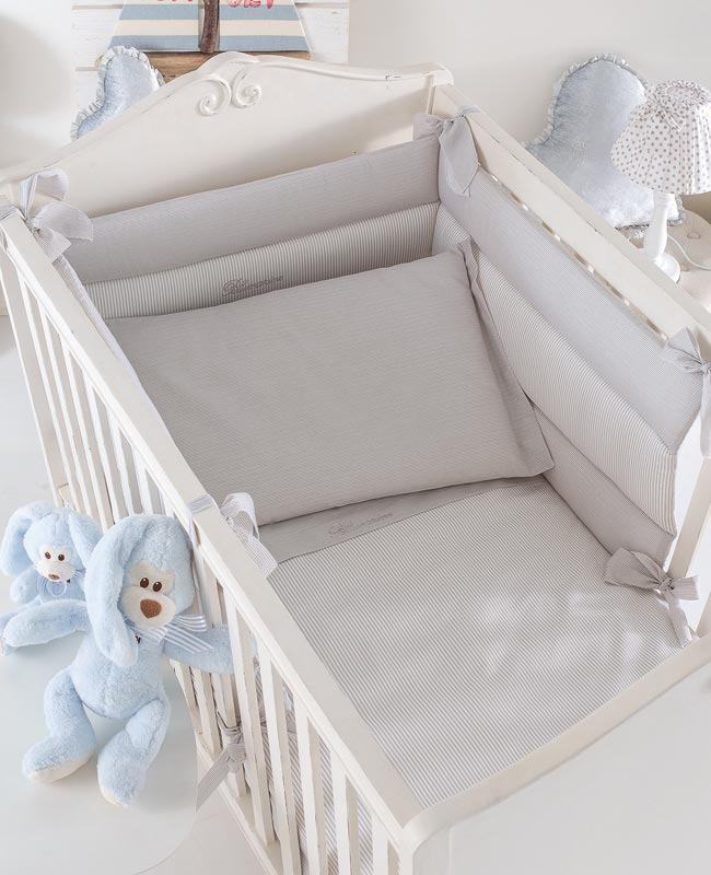 Ensemble de linge pour un lit bébé 3 pcs. Marina Blumarine 49460