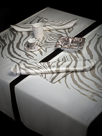 Conjunto de guardanapos 2 peças. Platinum Zebrage Roberto Cavalli 98789