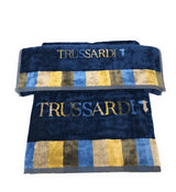 Une paire de serviettes Turquoise coast Trussardi 2006955