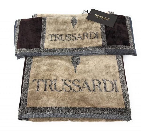 A pair of towels Milano Trussardi 2006971
