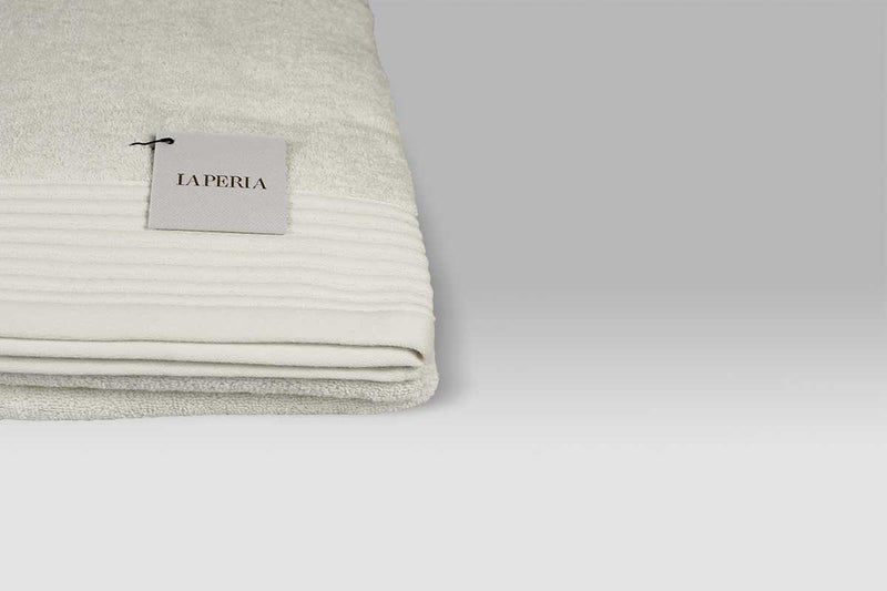 Conjunto de toalhas 2 peças. Nervures La Perla 251411