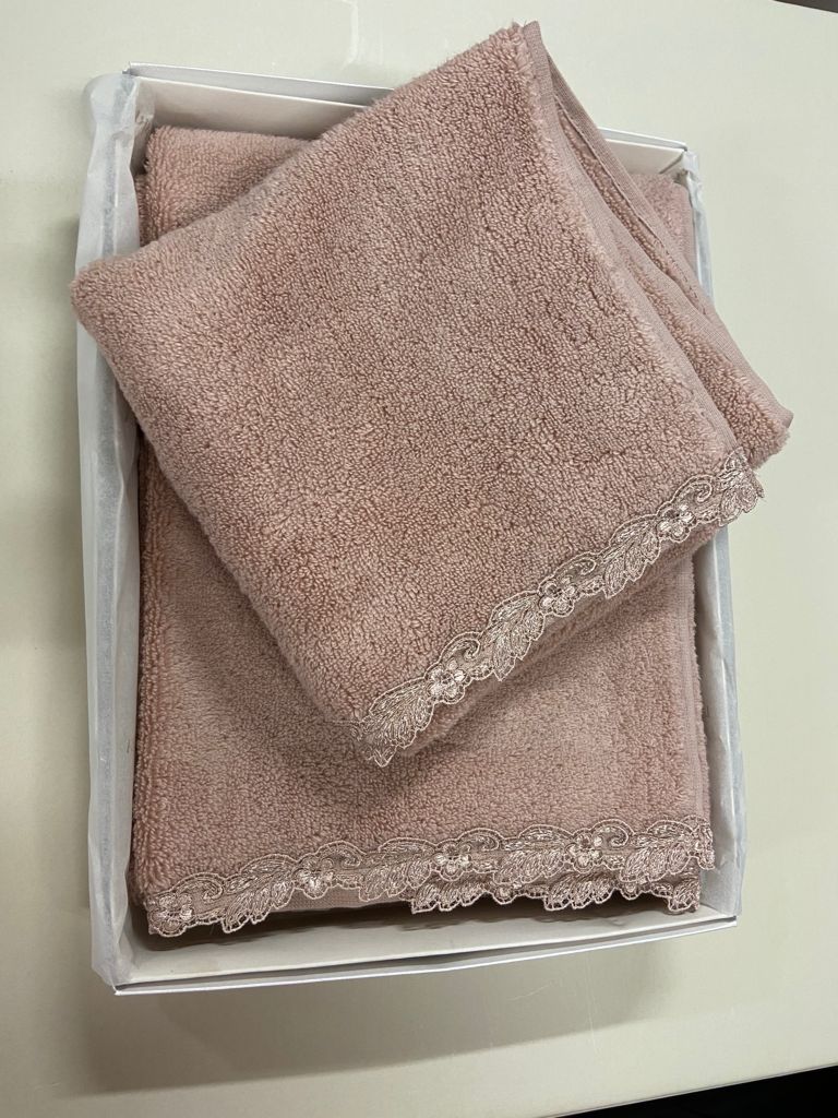 Pair of towels Petit Maison La Perla 251415