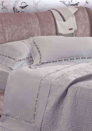 Quilt ricamato Borbonese BON TON L03